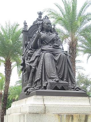 維多利亞女皇銅像 Queen Victoria Statue