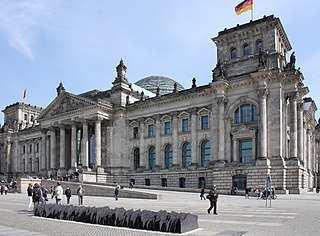 Gedenkstein für die 96 ermordeten Reichstagsabgeordneten