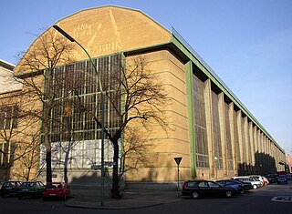 Peter-Behrens-Halle