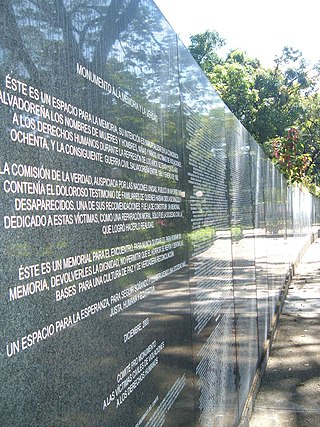 Monumento a la Memoria y la Verdad