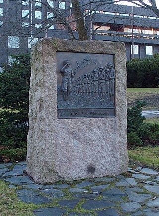 Jalkaväenkenraali Adolf Ehrnroothin muistomerkki