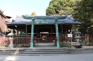 三翁神社