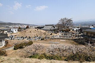 雲彩寺古墳