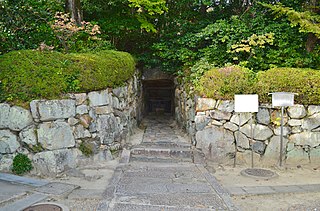 中山寺古墳