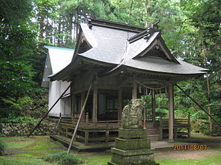 戸神社