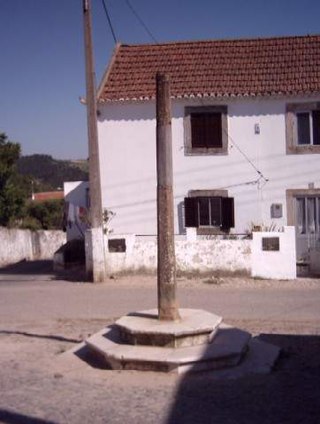 Pelourinho de Enxara dos Cavaleiros