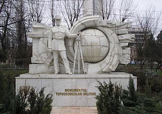 Monumentul Topogeodezilor Militari