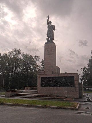 Памятник жертвам 9-го января