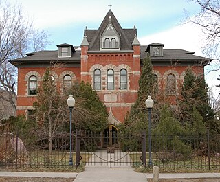 Highland School Building
