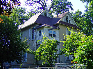 Lowry W. and Hattie N. Goode First North Des Moines House